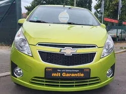 Green cocktail met Gebraucht 2012 Chevrolet Spark LS Kleinwagen | 3.999 € (Fairer Preis)