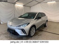 Silber Gebraucht 2023 MG MG4 EV Luxury Kleinwagen | 17.850 € (Fairer Preis)