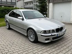 Silber Gebraucht 2000 BMW 540 M Sport Limousine | 22.999 €