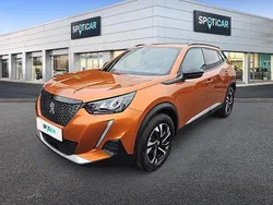Orange Gebraucht 2023 Peugeot 2008 Allure SUV | 22.880 € (Fairer Preis)