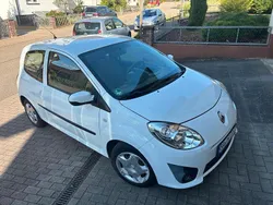 Weiß Gebraucht 2010 Renault Twingo Kleinwagen | 1.850 € (Guter Preis)