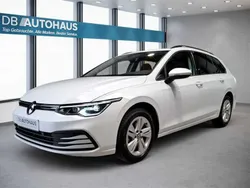 Weiß Gebraucht 2022 VW Golf VIII Life Kombi | 19.970 € (Guter Preis)