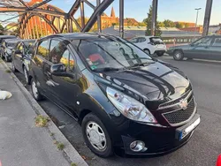 Schwarz Gebraucht 2011 Chevrolet Spark LS Kleinwagen | 3.499 € (Fairer Preis)