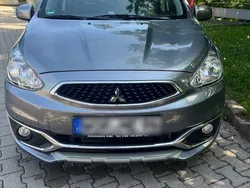 Grau Gebraucht 2018 Mitsubishi Space Star Kleinwagen | 8.100 € (Fairer Preis)