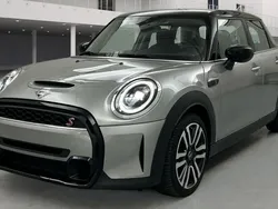 Silber Gebraucht 2024 Mini Cooper S Classic Kleinwagen | 30.900 € (Fairer Preis)