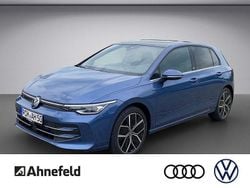 Anemonenblau Gebraucht 2024 VW Golf VIII Edition Limousine | 32.950 € (Teuer)