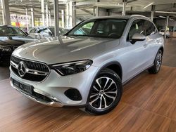 Hightechsilber metallic Gebraucht 2024 Mercedes GLC220 Avantgarde SUV | 54.980 € (Superpreis)