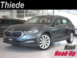 Grau Gebraucht 2021 Skoda Octavia Kombi | 19.850 € (Fairer Preis)