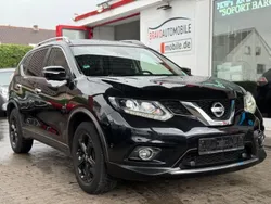 Schwarz Gebraucht 2015 Nissan X-Trail Tekna SUV | 8.999 € (Fairer Preis)