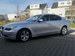 Grau Gebraucht 2006 BMW 530 Limousine | 4.000 € (Superpreis)