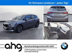 Skyscraper grau metallic Gebraucht 2024 BMW 216 Van / Kleinbus | 26.490 € (Fairer Preis)