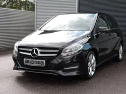 Schwarz Gebraucht 2018 Mercedes B180 Style Van / Kleinbus | 17.999 € (Fairer Preis)