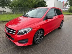 Rot Gebraucht 2018 Mercedes B200 Van / Kleinbus | 16.990 € (Guter Preis)
