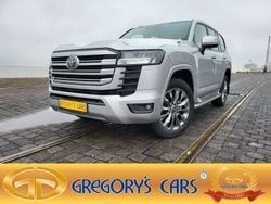 Silver prime Gebraucht 2023 Toyota Land Cruiser Executive SUV | 148.979 € (Superpreis)