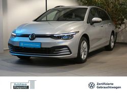 Reflexsilber (metallic) Gebraucht 2022 VW Golf VIII Life Kombi | 21.490 € (Fairer Preis)