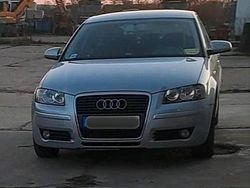 Silber Gebraucht 2006 Audi A3 Sportback Limousine | 2.300 €