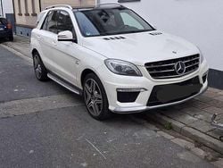 Weiß Gebraucht 2013 Mercedes ML63 AMG AMG SUV | 28.990 € (Etwas zu teuer)