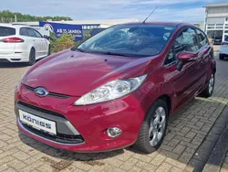 Hot magenta (metallic) Gebraucht 2010 Ford Fiesta Titanium Kleinwagen | 5.990 € (Teuer)