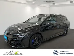 Grenadillschwarz metallic Gebraucht 2024 VW Golf VIII R Kombi | 45.048 € (Etwas zu teuer)