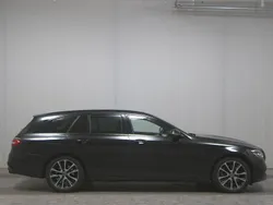 Schwarz Gebraucht 2021 Mercedes E220 Avantgarde Kombi | 22.790 € (Superpreis)