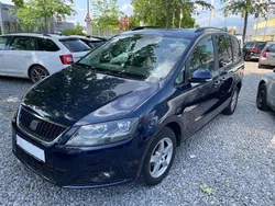Blau Gebraucht 2010 Seat Alhambra Style Van / Kleinbus | 7.900 € (Etwas zu teuer)