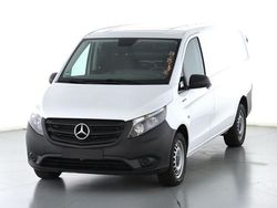 Arktikweiß Gebraucht 2022 Mercedes e-Vito Van | 19.810 € (Fairer Preis)