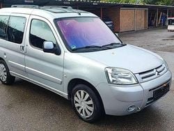 Silber Gebraucht 2005 Citroën Berlingo Van / Kleinbus | 2.390 € (Guter Preis)