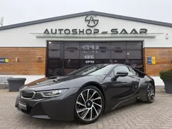 Grau Gebraucht 2014 BMW i8 Pure Impulse Coupé | 51.900 € (Fairer Preis)