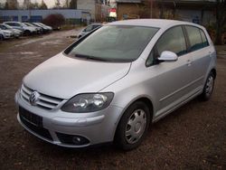 Silber Gebraucht 2006 VW Golf Plus Cross Goal Van / Kleinbus | 1.000 €