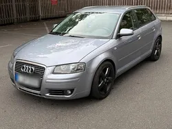Grau Gebraucht 2006 Audi A3 Sportback Kleinwagen | 2.350 € (Guter Preis)