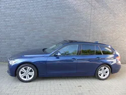 Blau Gebraucht 2019 BMW 318 Sport Line Kombi | 13.998 € (Guter Preis)
