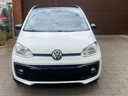 Weiß Gebraucht 2021 VW up! R-line Kleinwagen | 9.499 € (Guter Preis)