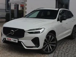 Crystal white / metallic (metallic) Gebraucht 2022 Volvo XC60 R-Design SUV | 34.900 €