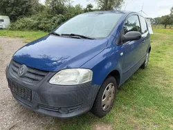 Blau Gebraucht 2009 VW Fox Basis Kleinwagen | 950 € (Guter Preis)