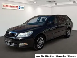 Schwarz Gebraucht 2009 Skoda Octavia Kombi | 2.399 € (Guter Preis)