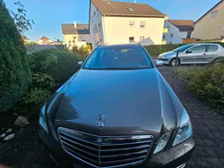Braun Gebraucht 2010 Mercedes E220 Kombi | 8.500 € (Fairer Preis)