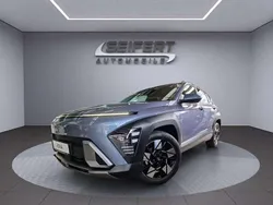 Meta blue / mic Neu 2025 Hyundai Kona Prime SUV | 31.550 € (Fairer Preis)