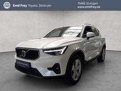 Crystal weißperleffekt Gebraucht 2024 Volvo XC40 Core SUV | 31.850 € (Superpreis)
