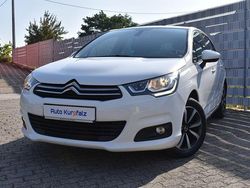 Weiß Gebraucht 2018 Citroën C4 SELECTION Limousine | 8.750 € (Etwas zu teuer)