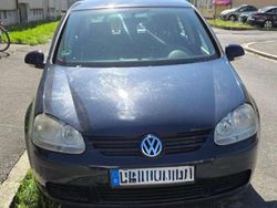 Blau Gebraucht 2005 VW Golf V Comfortline Limousine | 1.799 € (Guter Preis)