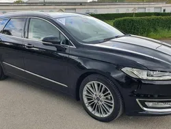 Iridiumschwarz metallic Gebraucht 2016 Ford Mondeo Vignale Kombi | 17.850 € (Etwas zu teuer)