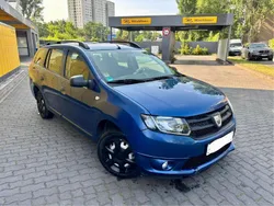 Blau Gebraucht 2014 Dacia Logan MCV Ambiance Kombi | 2.899 €