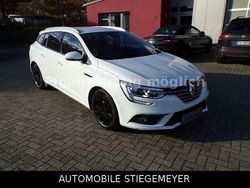 Weiß Gebraucht 2019 Renault Mégane IV Business Limousine | 11.990 € (Fairer Preis)