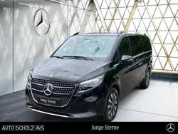 Schwarz Gebraucht 2024 Mercedes V300 Avantgarde Van / Kleinbus | 71.899 € (Teuer)