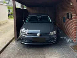 Grau Gebraucht 2018 VW Polo Trendline Limousine | 9.500 € (Fairer Preis)
