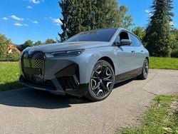 Grau Gebraucht 2022 BMW iX Sport Line SUV | 40.900 € (Superpreis)