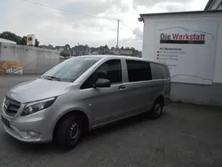 Brillantsilber metallic Gebraucht 2020 Mercedes Vito Van / Kleinbus | 22.390 € (Teuer)