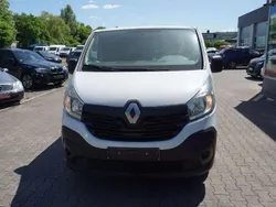 Gletscherweiss Gebraucht 2016 Renault Trafic Komfort Van | 7.900 € (Superpreis)