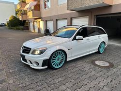 Weiß Gebraucht 2010 Mercedes C63 AMG Kombi | 28.888 €