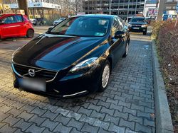 Schwarz Gebraucht 2014 Volvo V40 Limousine | 6.950 € (Fairer Preis)